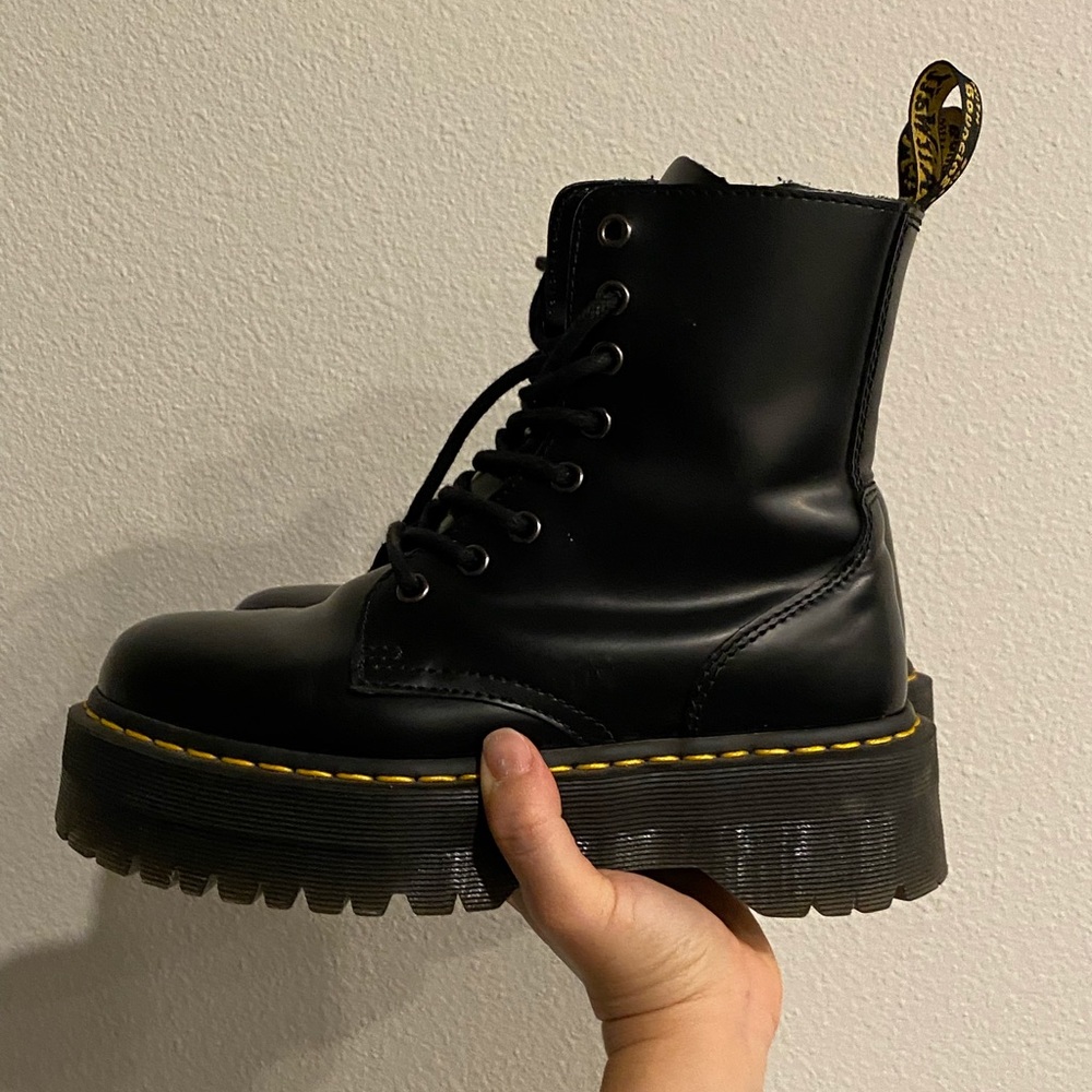 Jadon Dr Martens size 6